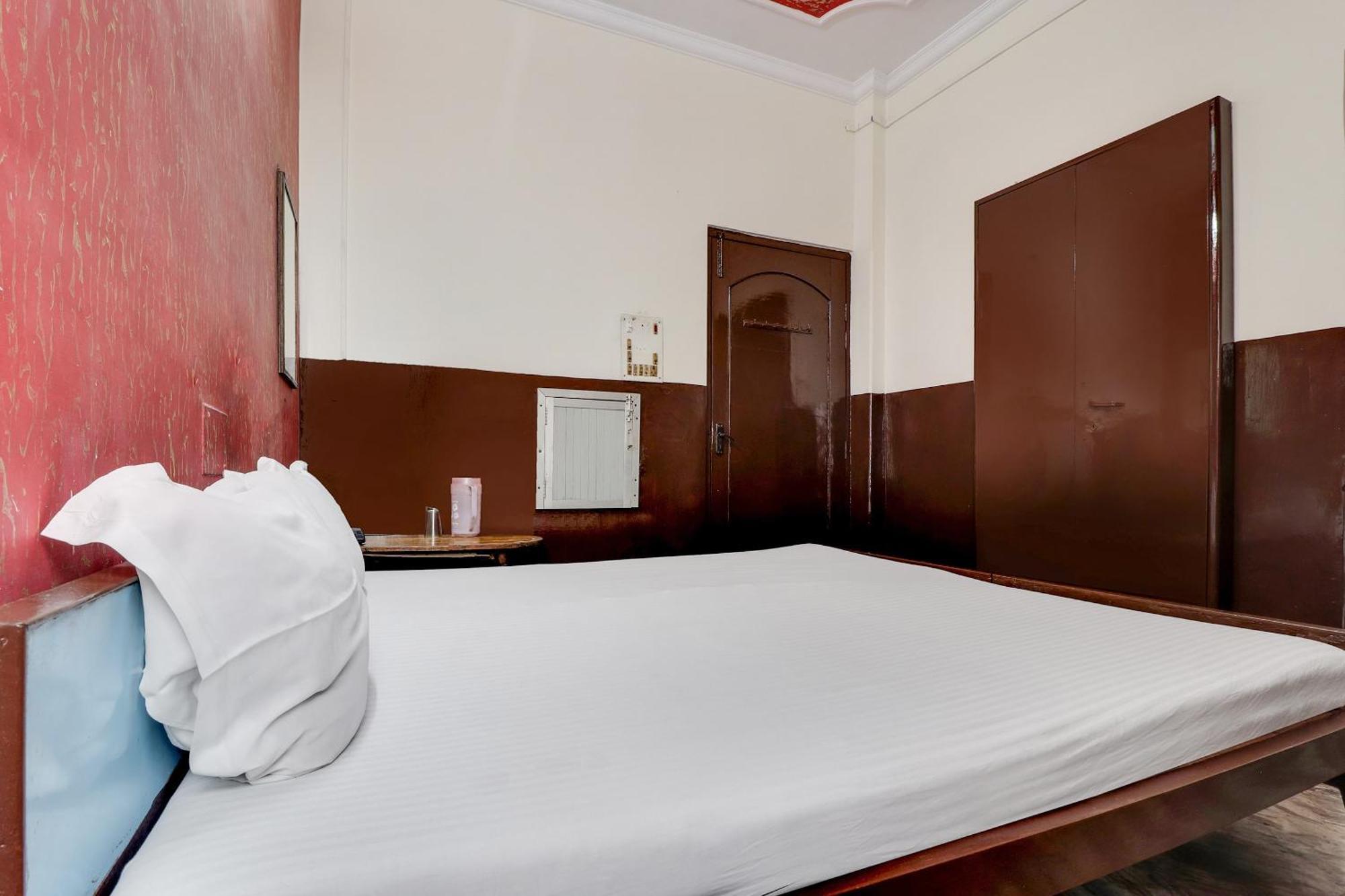 Spot On 40076 Hotel Sunny Bhairaun Ghat Luaran gambar
